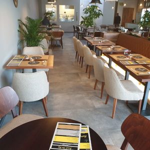 Restoran u ulici Milutina Milankovića-2